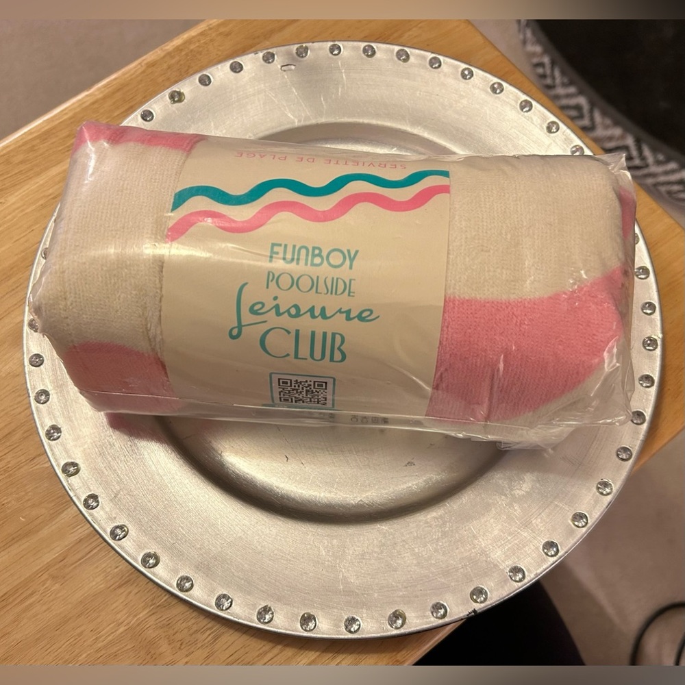 🏖️🏖️ Funboy poolside leisure club beach towel 🏖️🏖️